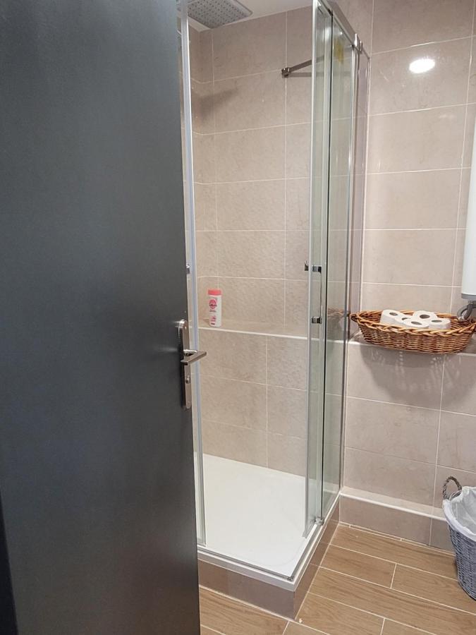 Appartement Prive A 15Mn De Paris Et Proche Enghien Les Bains Groslay Bagian luar foto