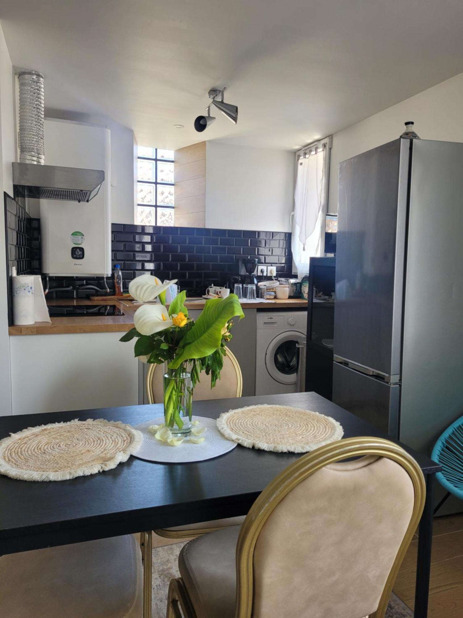 Appartement Prive A 15Mn De Paris Et Proche Enghien Les Bains Groslay Ruang foto